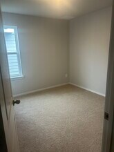 329 Pickel Dr in Rockdale, TX - Building Photo - Building Photo