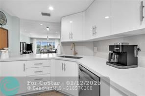 1200 SW 12th Ave in Fort Lauderdale, FL - Building Photo - Building Photo