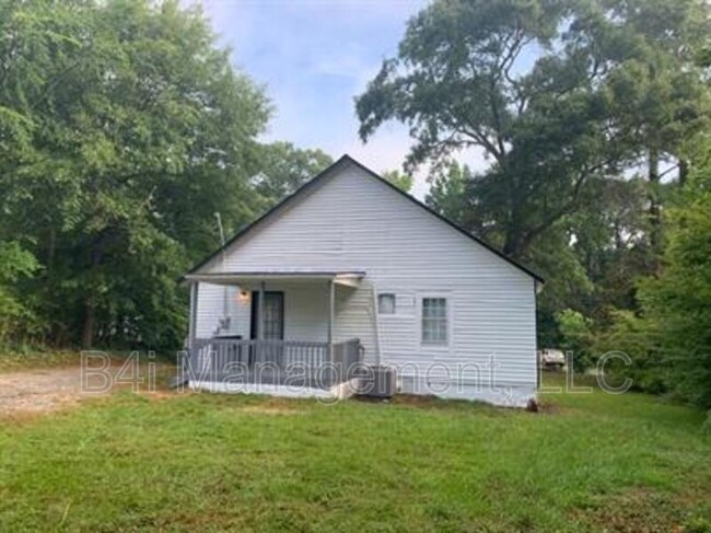 281 Martin Luther King Dr in Thomaston, GA - Building Photo - Building Photo