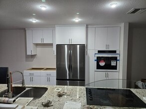 15253 SW 111th St in Miami, FL - Building Photo - Building Photo