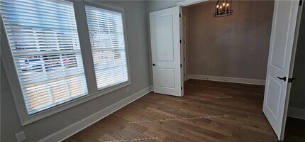 3963 Enclave Wy in Tucker, GA - Foto de edificio - Building Photo