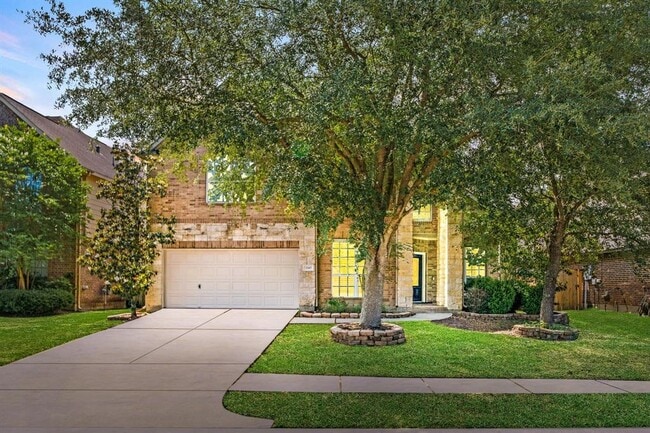 property at 2107 Pearl Bay Ct