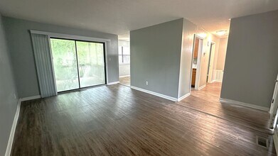 3735 Donovan Dr in Tallahassee, FL - Building Photo - Building Photo