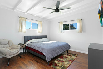 1271 Essex St in Imperial Beach, CA - Building Photo - Building Photo