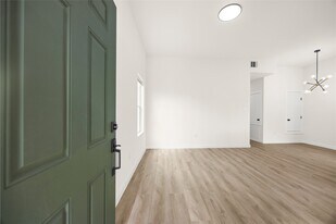 9709 Pelsey St in Houston, TX - Building Photo