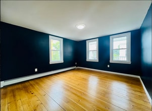 13 Summer St, Unit 13 in Somersworth, NH - Building Photo - Building Photo