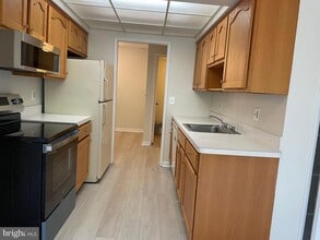15311 Beaverbrook Ct in Silver Spring, MD - Building Photo - Building Photo