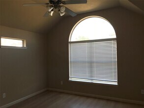 13910 Fraser Lake Ln in Houston, TX - Foto de edificio - Building Photo