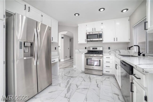 1216 Padre Serra in Las Vegas, NV - Building Photo - Building Photo