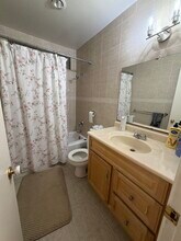 4651 Huggins St in San Diego, CA - Building Photo - Building Photo