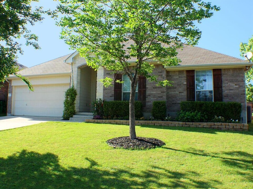 930 Satellite View in Round Rock, TX - Building Photo