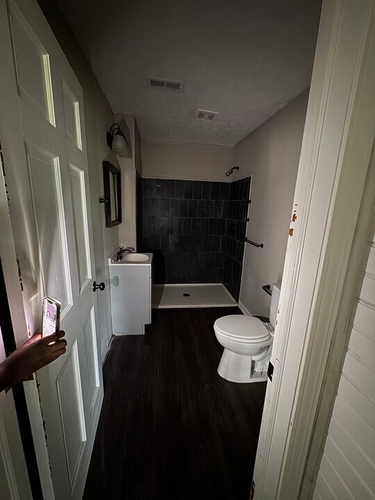 226 Flowers Ln in Granite Quarry, NC - Building Photo