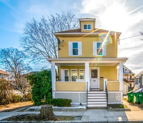 property at 14 Woodbine Rd