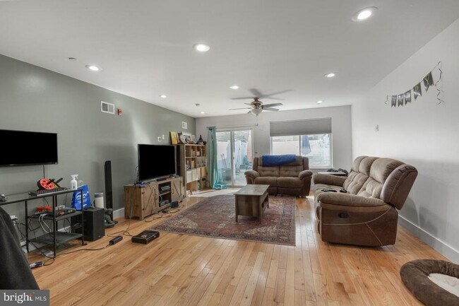 1233 N 2nd St in Philadelphia, PA - Building Photo - Building Photo