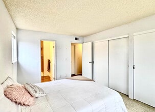 14434 E Colorado Dr, Unit 203 in Aurora, CO - Building Photo - Building Photo