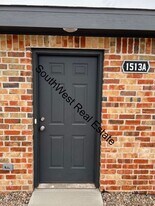 1513 W Llano Estacado Blvd