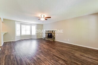 5649 Longbow Dr in Stone Mountain, GA - Building Photo - Building Photo