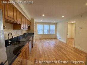 379 Harvard St in Cambridge, MA - Building Photo - Building Photo