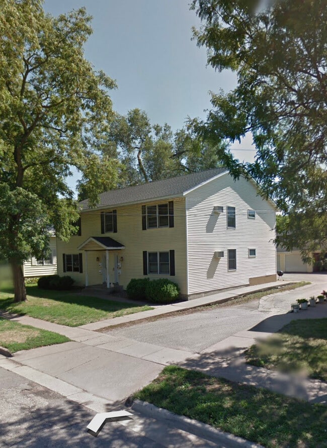 1739 W 5th St, Unit #4
