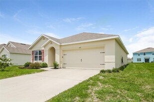 4031 Bramblewood Loop in Spring Hill, FL - Building Photo