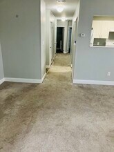 26 Florence Tollgate Pl, Unit 8 in Florence, NJ - Building Photo - Building Photo