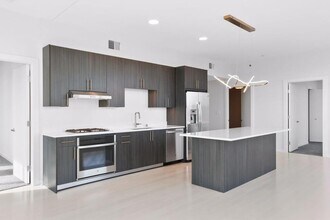 1240 S 2nd St in Minneapolis, MN - Foto de edificio - Building Photo