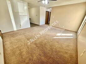 904 Riverfront Rd in Norfolk, NE - Building Photo