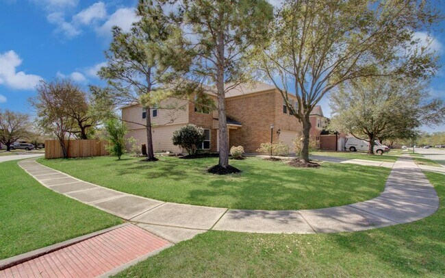 1211 Reedpoint Dr in Houston, TX - Building Photo - Building Photo