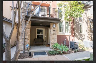 7851 Inception Way in San Diego, CA - Building Photo - Building Photo