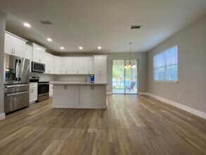 196 Boysenberry Ln in Daytona Beach, FL - Building Photo - Building Photo