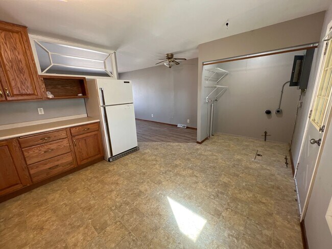 17 Hillside Dr in Treynor, IA - Building Photo - Building Photo