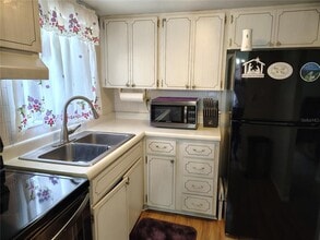 1818 Restful Dr in Bradenton, FL - Building Photo - Building Photo