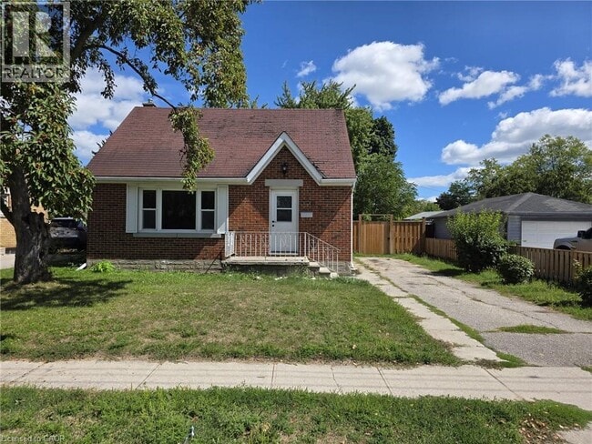 property at 1673 Fairview Rd