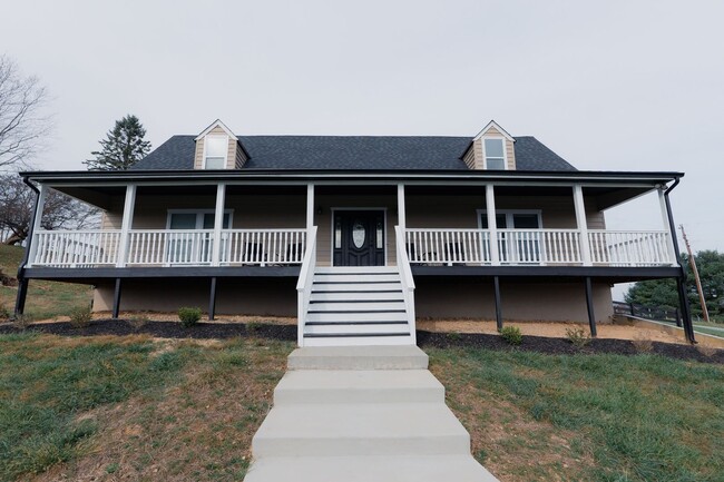 2771 Wrights Way in Blacksburg, VA - Building Photo - Building Photo