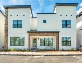 407 Villa Domani Ct in Davenport, FL - Building Photo