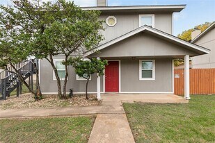 2107 Conestoga Trail in Austin, TX - Building Photo