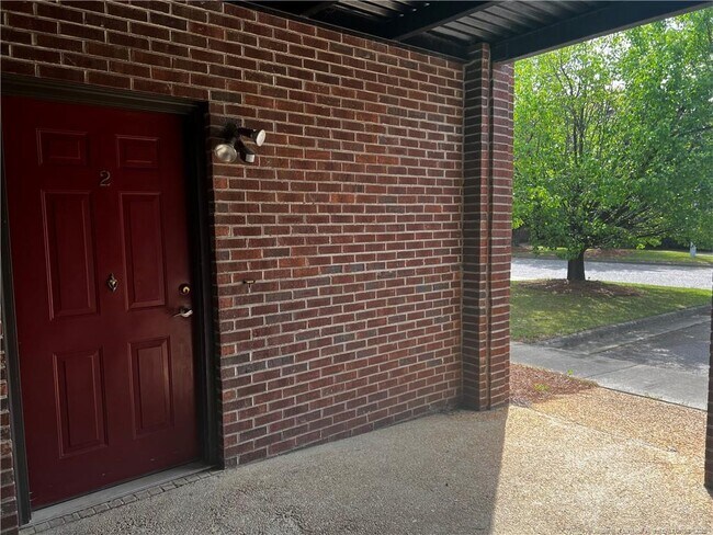 1009 Ancestry Dr in Fayetteville, NC - Building Photo - Building Photo