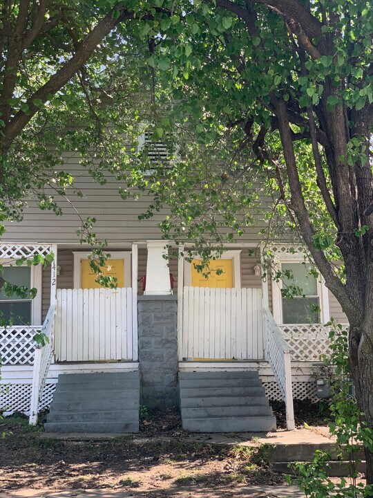1410 E 10th St, Unit Duplex in Tulsa, OK - Foto de edificio