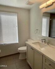 137 S Wilson Ave in Pasadena, CA - Building Photo - Building Photo