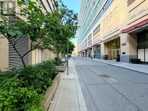 155-155 Dalhousie St in Toronto, ON - Building Photo - Building Photo