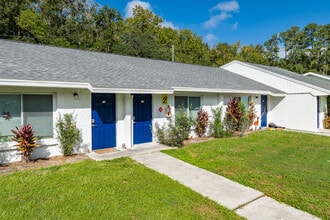 Sunny Creek Apartments in Brooksville, FL - Building Photo - Building Photo