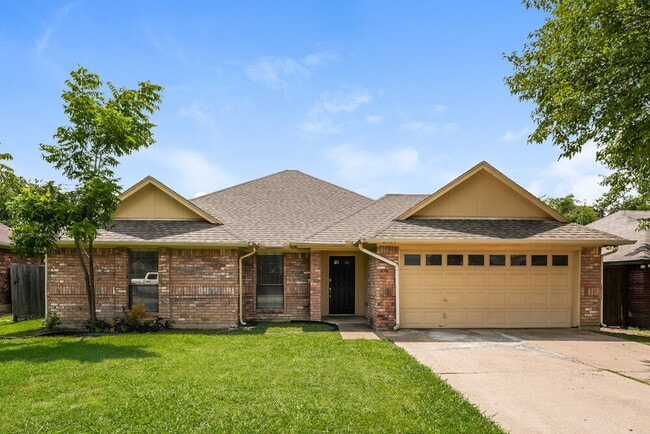 6504 Running Creek Dr