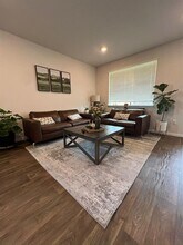 105 Mackinac Ln in Georgetown, TX - Building Photo - Building Photo