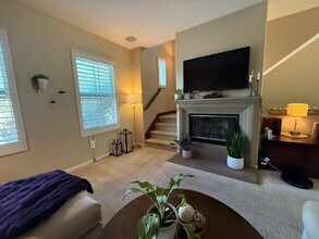 2513 Escala Cir in San Diego, CA - Building Photo - Building Photo