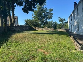 55 Bouton St in Norwalk, CT - Building Photo - Building Photo