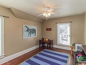 107 S Riverside Dr in Ames, IA - Building Photo - Building Photo