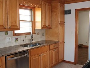 4216 Forest Ave in Western Springs, IL - Building Photo - Building Photo