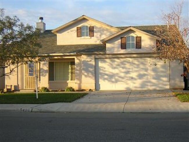 property at 5430 W Morris Ave