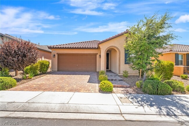property at 2203 Valdina St