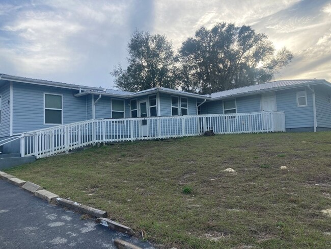 property at 17 North St